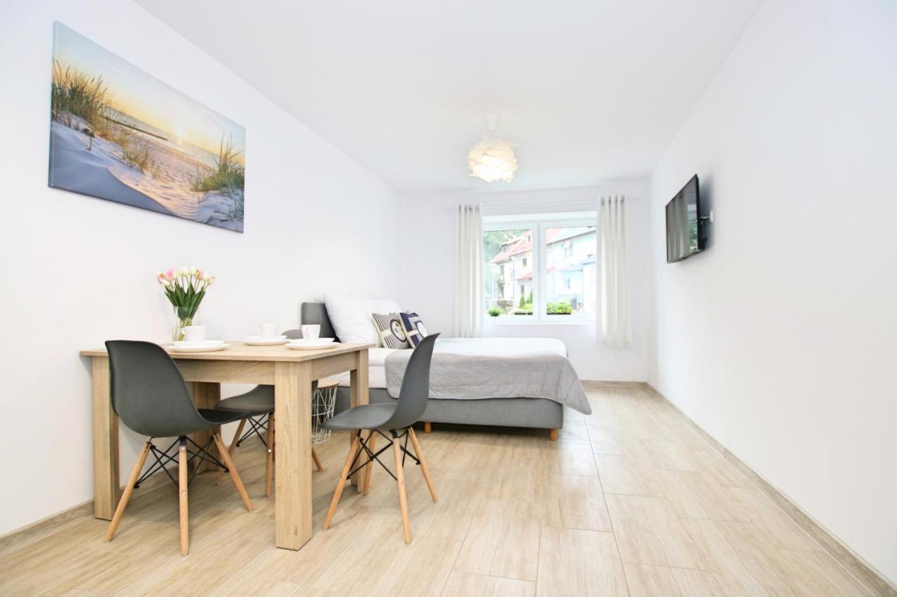 Apartamenty Baltic16 Устка Екстер'єр фото